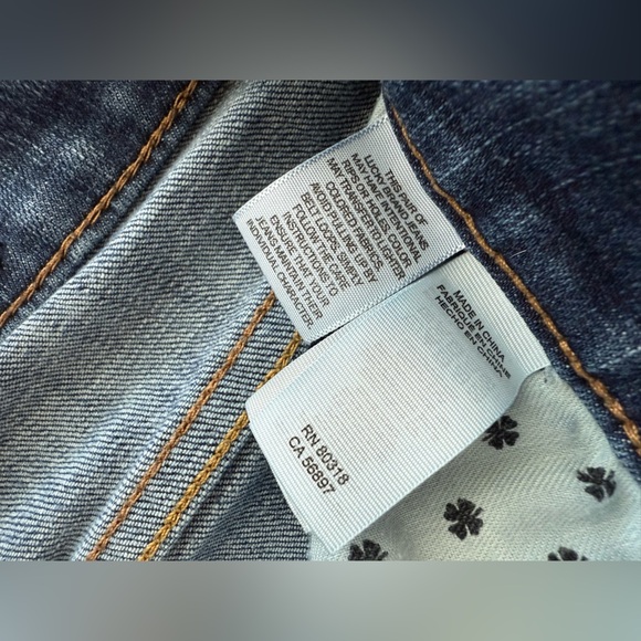 Lucky Brand Blue 105 Slim Taper Denim Jeans- size 28/32 - Picture 4 of 9